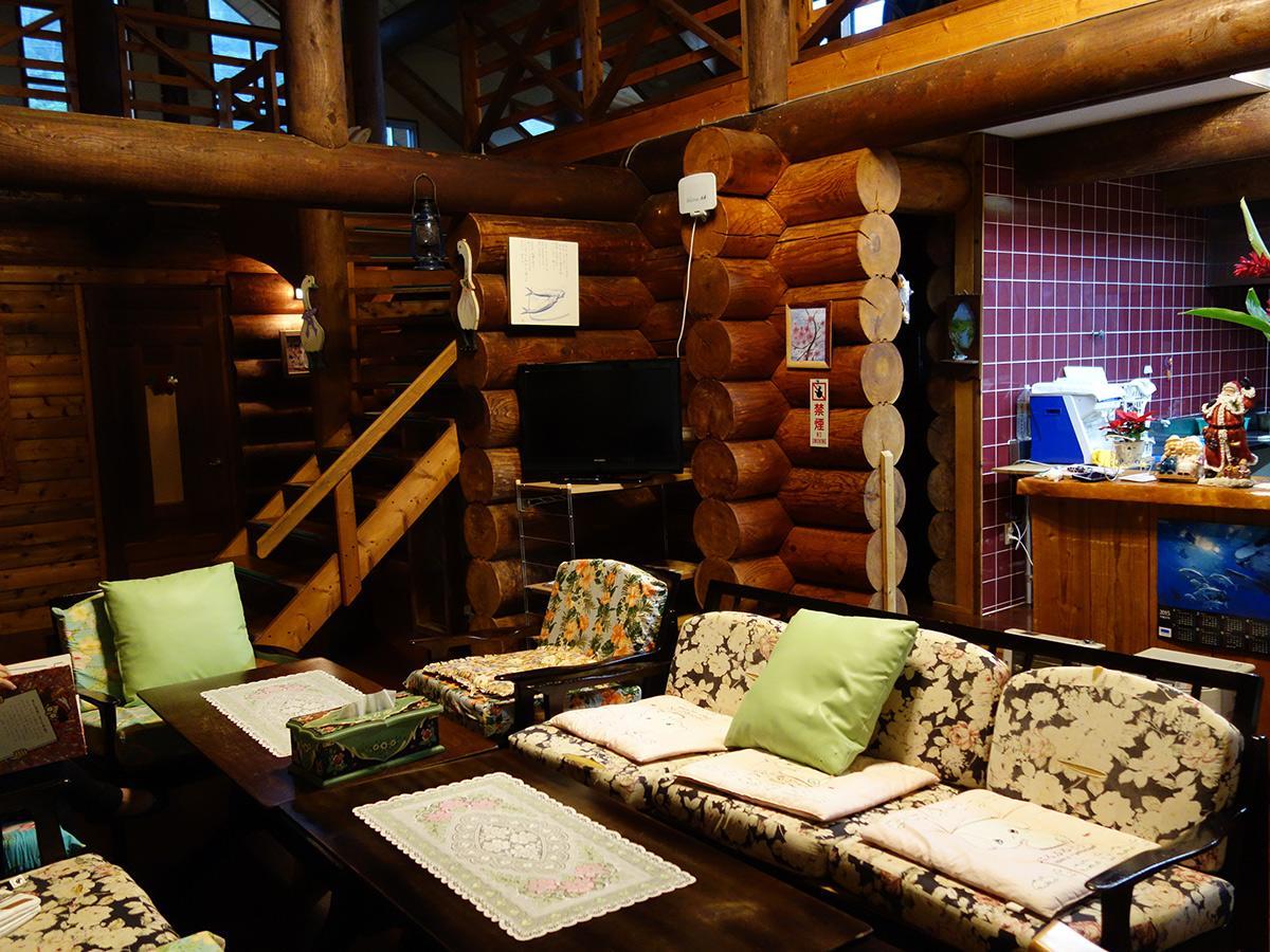 Log Pension Izumigamori Motobu Esterno foto